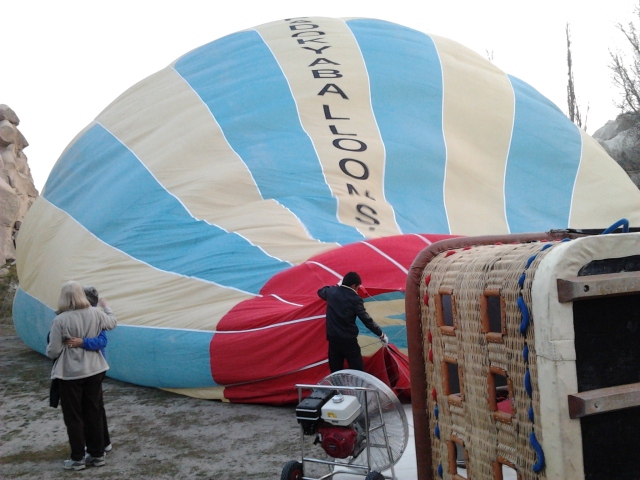 土耳其 cappadocia goreme 熱氣球 準備