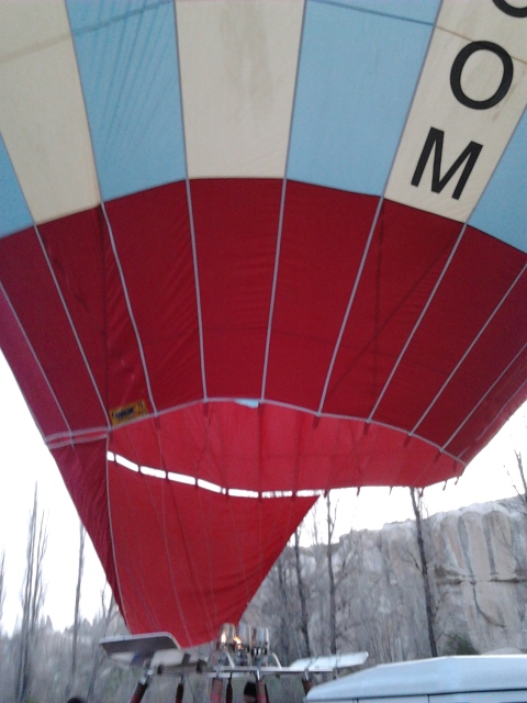 土耳其 cappadocia goreme 熱氣球 準備升空